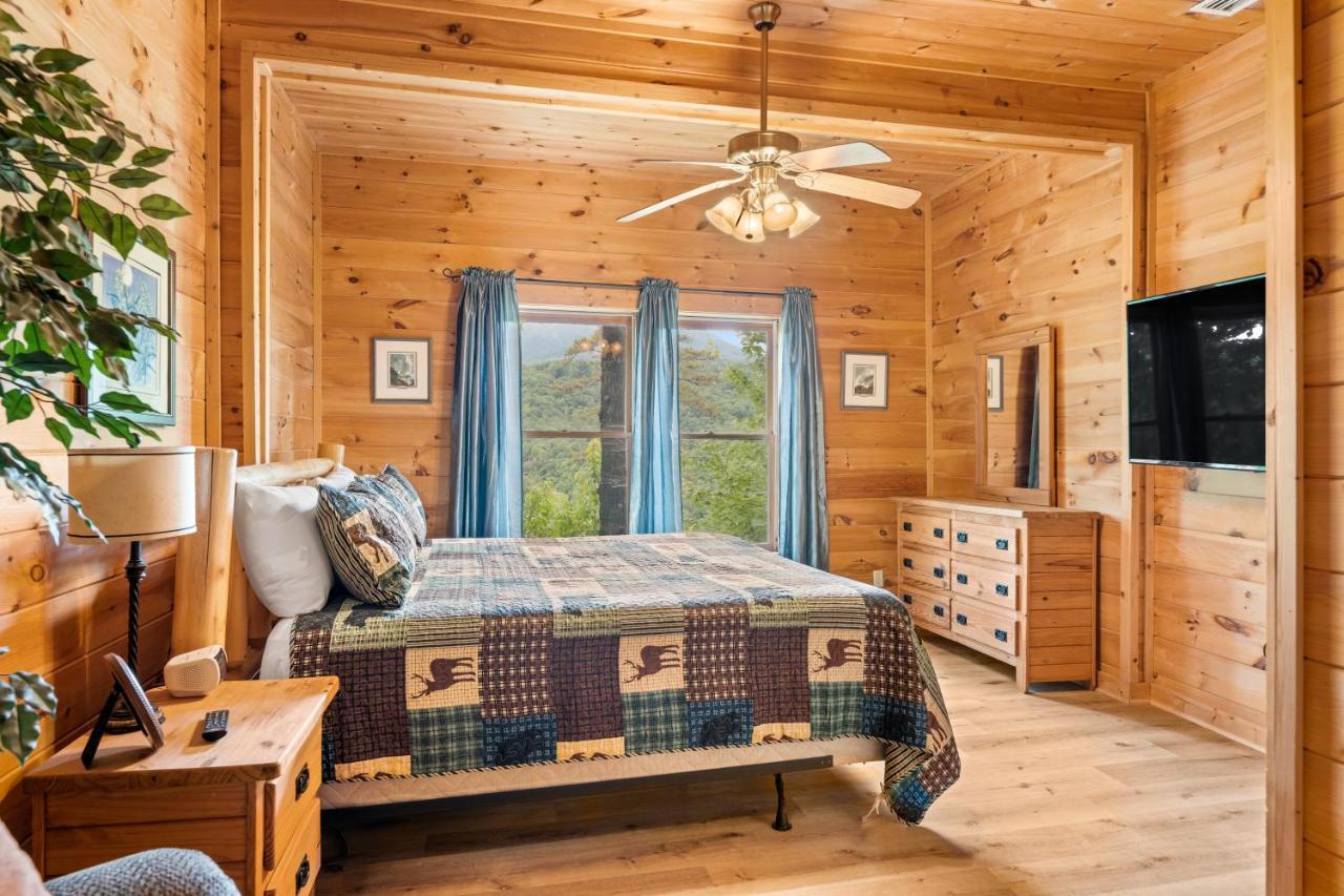 Mountain View 5 Bdrm Gatlinburg Cabin Near Downtown Arts エクステリア 写真