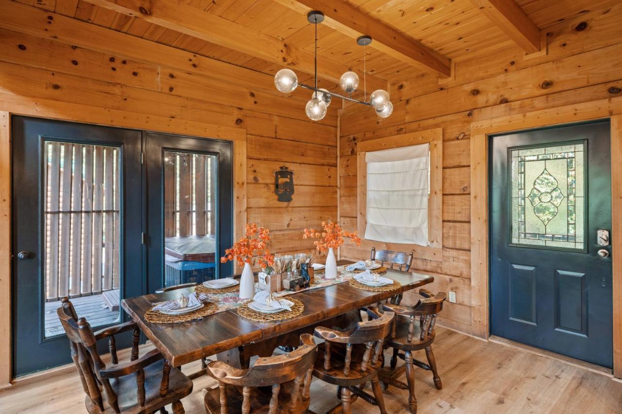 Mountain View 5 Bdrm Gatlinburg Cabin Near Downtown Arts エクステリア 写真